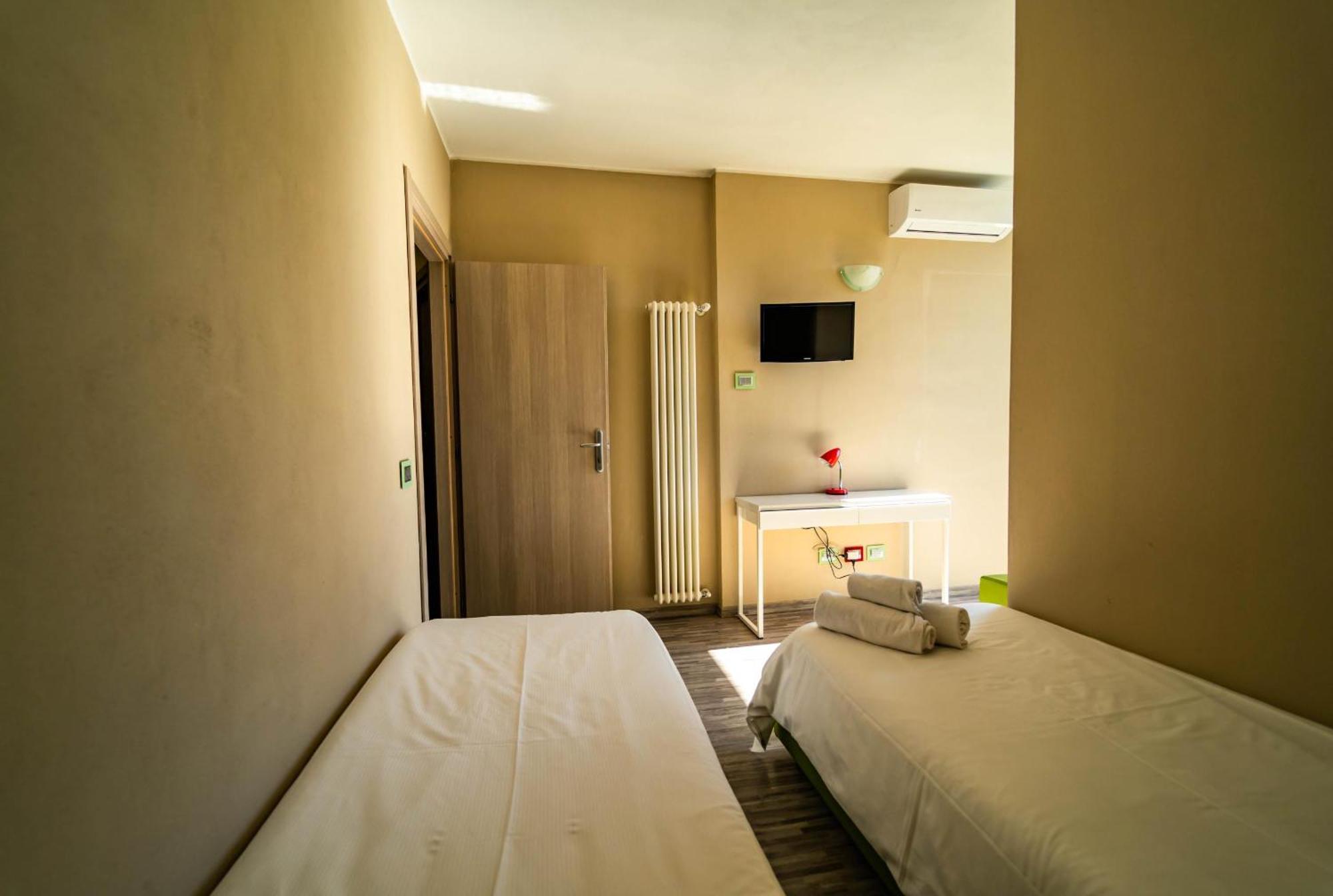 Montebello Lecco Cameră foto