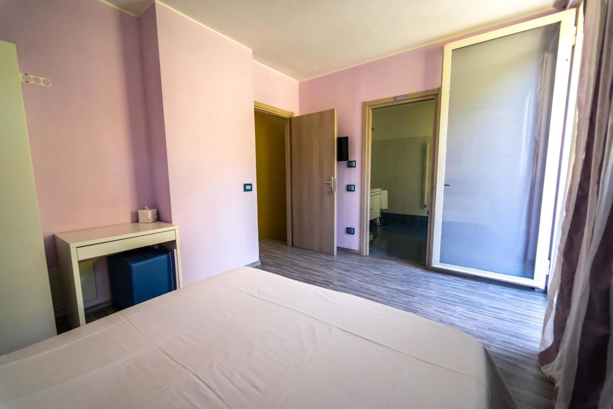 Montebello Lecco Cameră foto