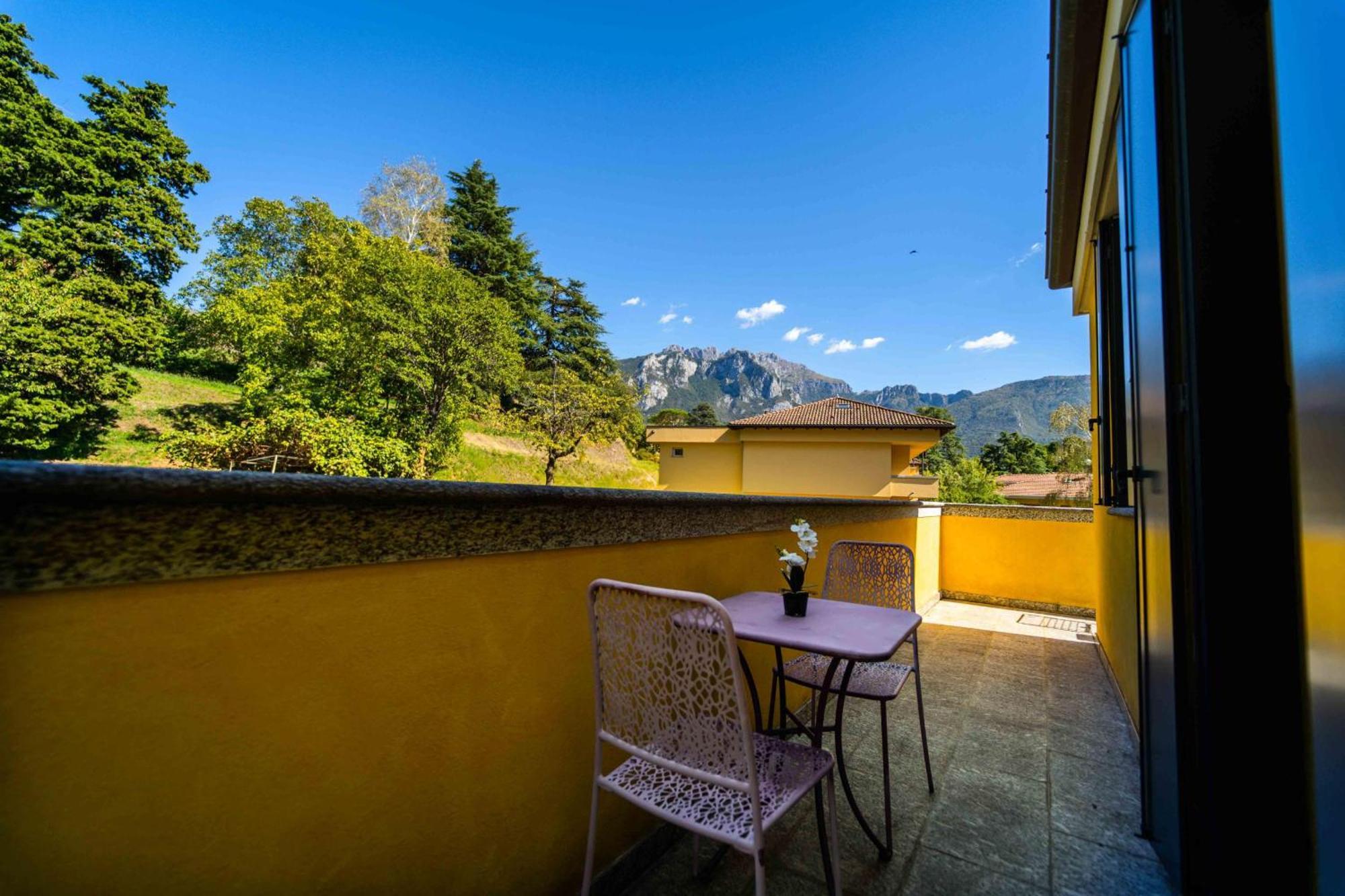 Montebello Lecco Cameră foto